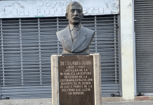 Busto del canciller Luis María Drago en Caracas